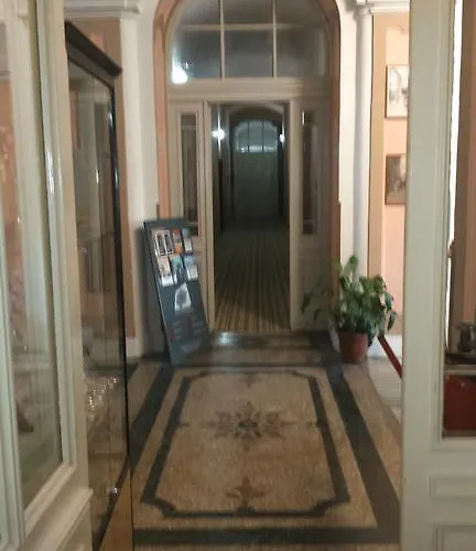 Veli Joze Szálloda 2*